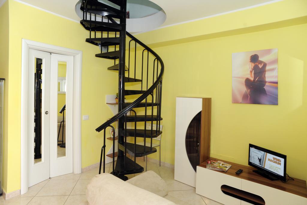 Casa Vacanza La Rondine Valmontone Εξωτερικό φωτογραφία